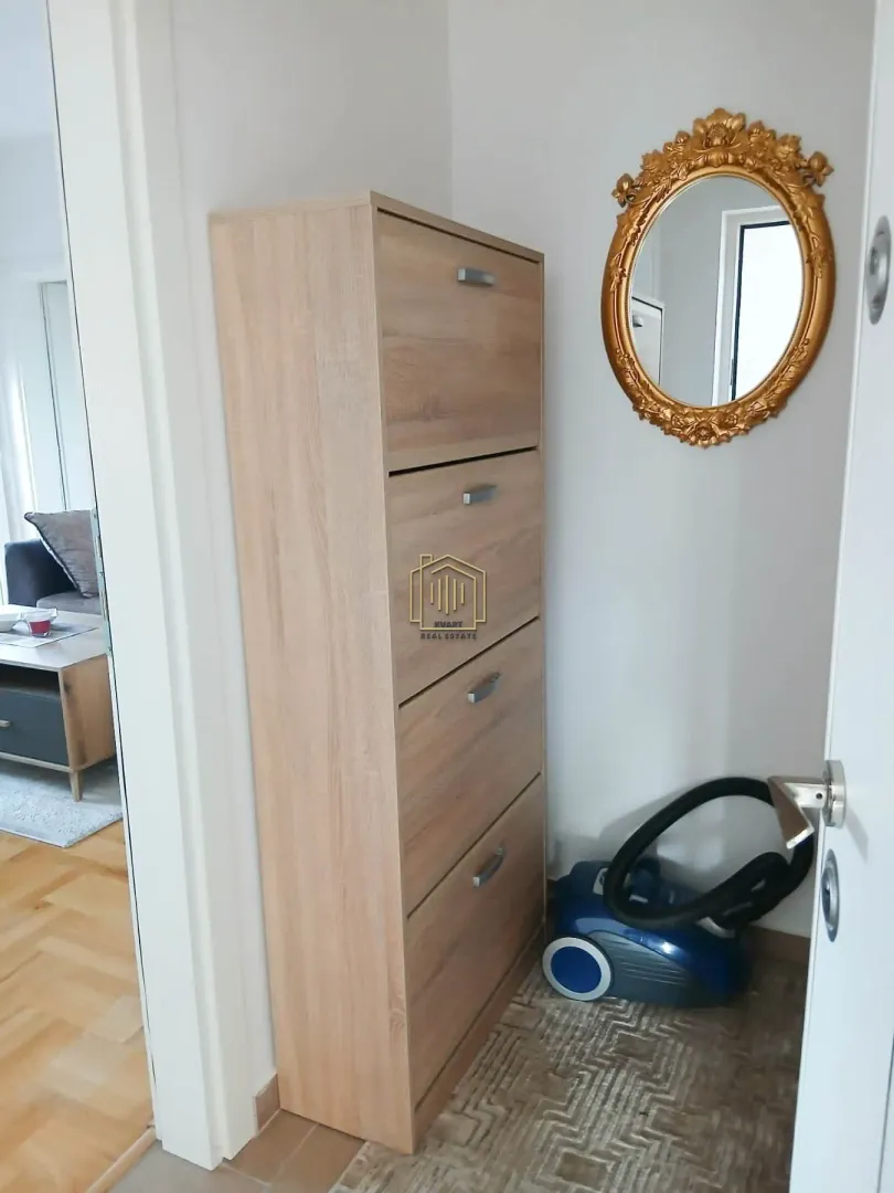 Prodaja, dvosoban stan, 56m², Konik, Podgorica