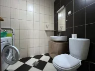 Izdavanje, dvosoban stan, 79m², City Kvart, Podgorica - image 10