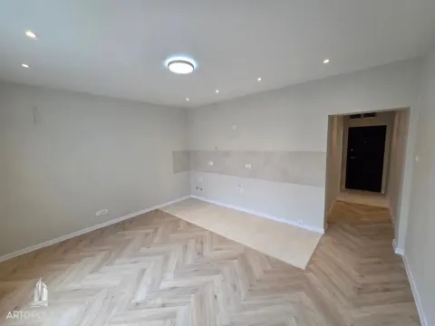 Sale, two bedroom apartment, 44m², Zemun Centar, Zemun Sve Podlokacije - image 8