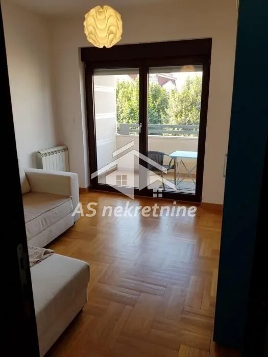 Prodaja, trosoban stan, 75m², Fon (Fon - Bilećka), Voždovac Sve Podlokacije