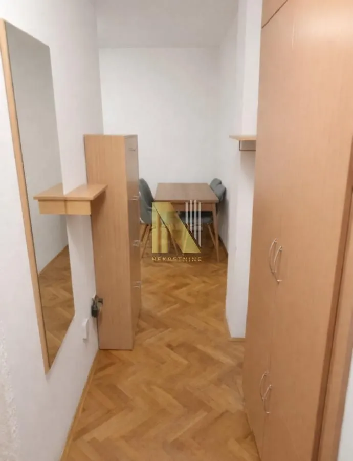 Prodaja, jednosoban stan, 44m², Grbavica, Novi Sad Sve Podlokacije