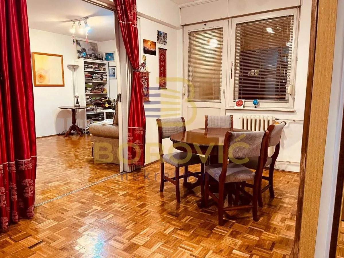Prodaja, trosoban stan, 101m², Žarkovo, Beograd