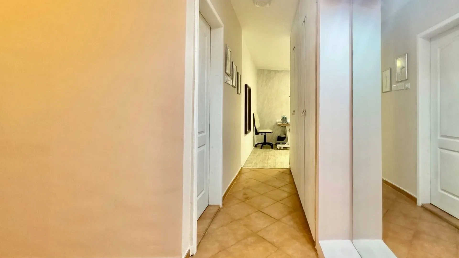 Prodaja, dvosoban stan, 80m², Seljanovo, Tivat