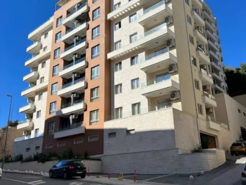 Prodaja, dvosoban stan, 44m², Bečići, Budva - image 2