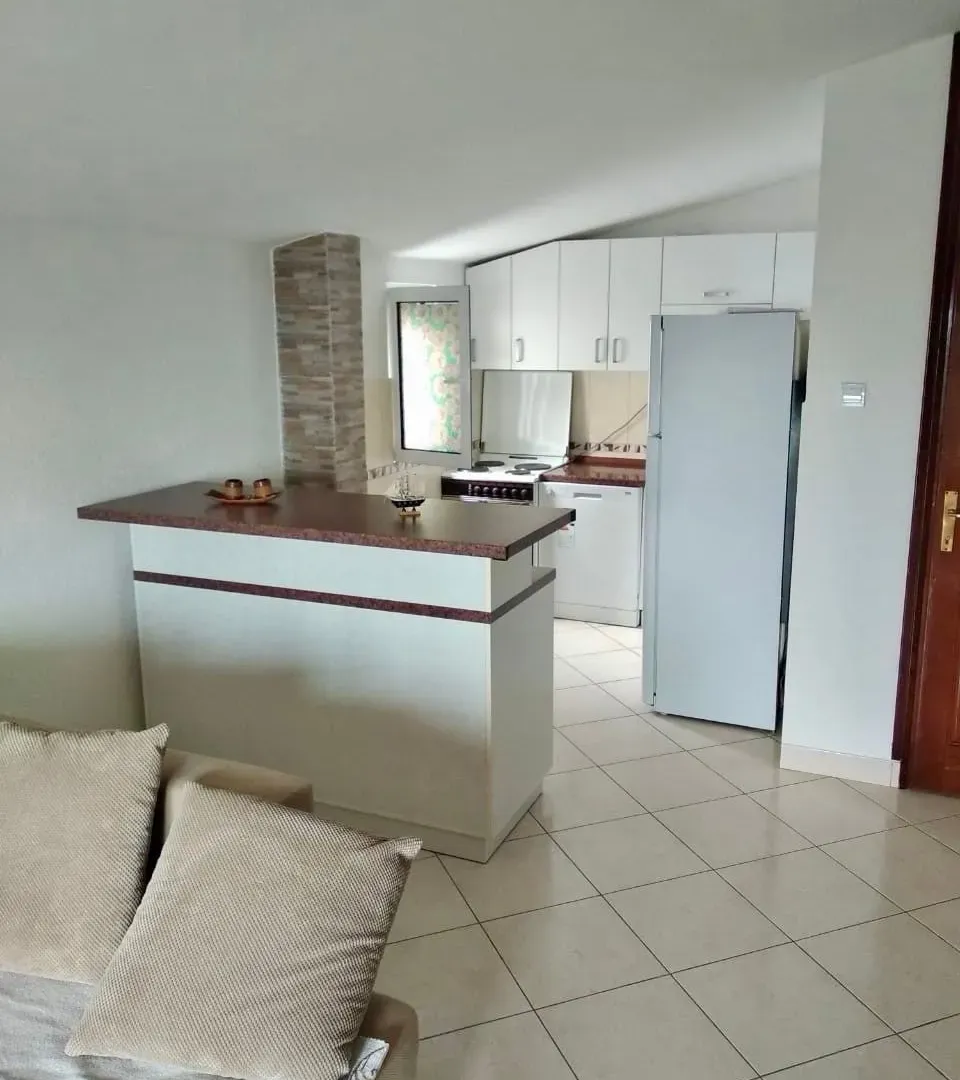 Rent, two bedroom apartment, 65m², Zeleni Pojas, Bar