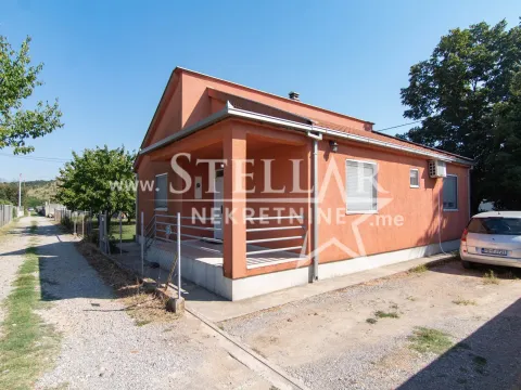 Izdavanje, kuća, 100m², Dajbabe, Podgorica - image 2