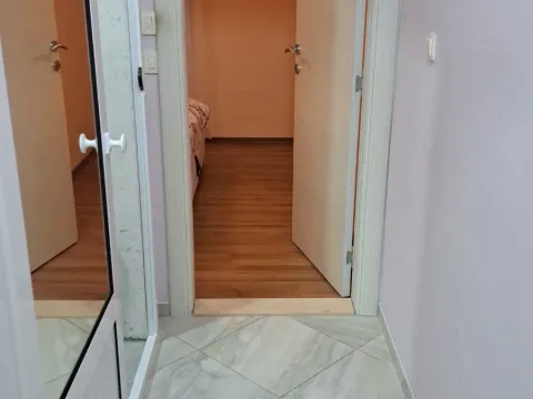 Rent, three bedroom apartment, 106m², Tripovići, Tivat - image 16