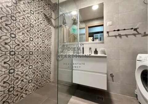 Rent, one bedroom apartment, 53m², Master Kvart, Podgorica - image 9