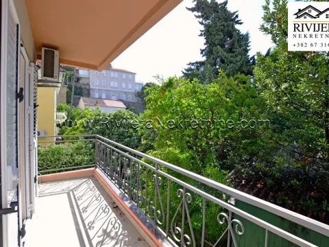 Prodaja, kuća, 201m², Centar, Herceg Novi - image 18