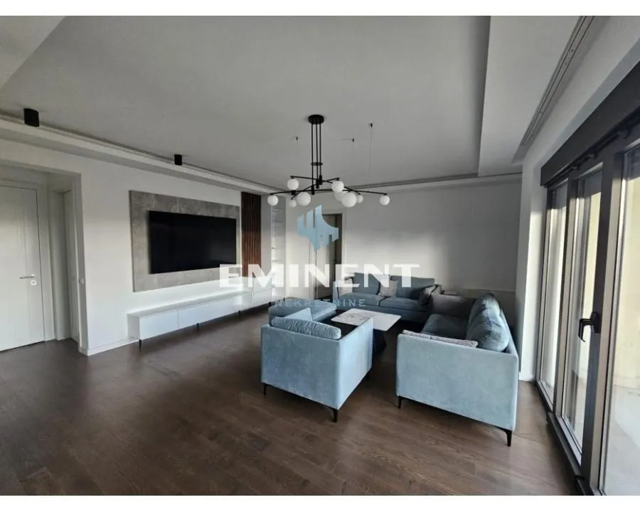 Rent, apartment, 120m², Vračar Sve Podlokacije, Beograd