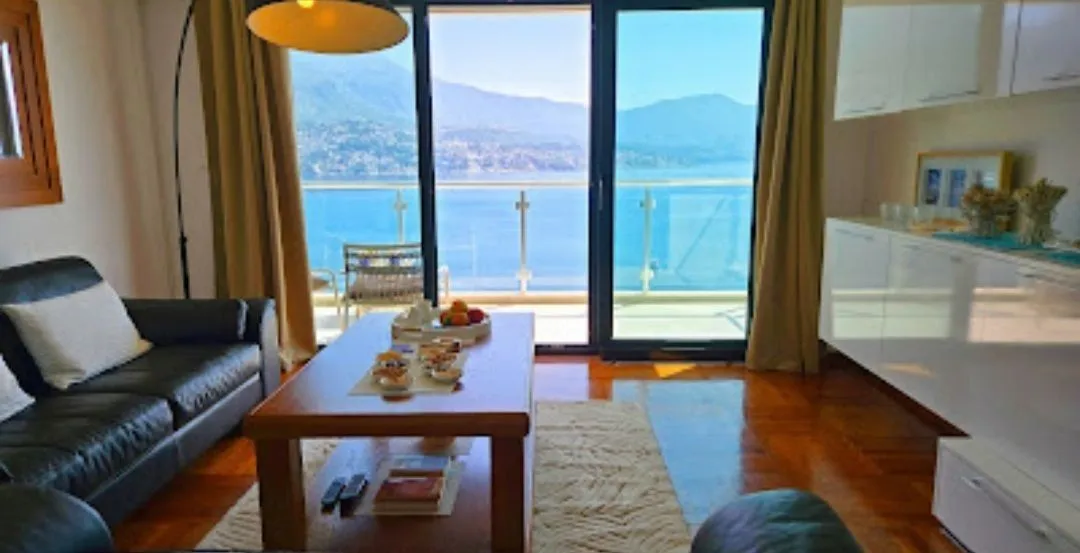 Rent, two bedroom apartment, 60m², Njivice, Herceg Novi