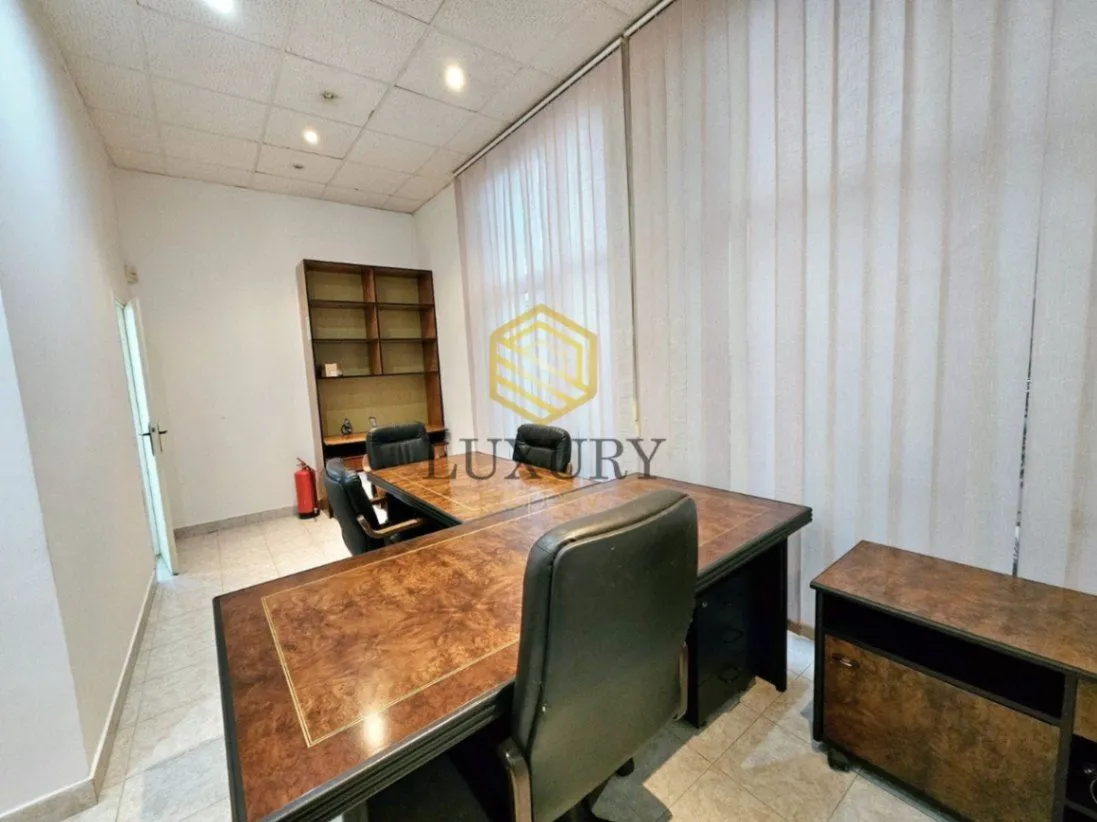 Rent, office space, 120m², City Kvart, Podgorica