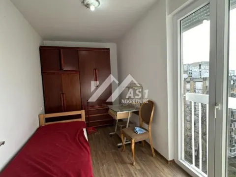 Izdavanje, trosoban stan, 54m², Grbavica, Novi Sad Sve Podlokacije - image 4