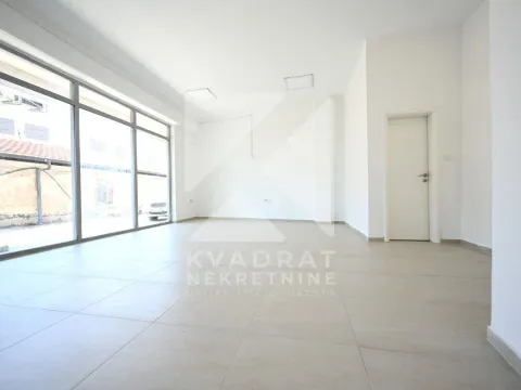 Poslovni prostor in Cvijetin Brijeg