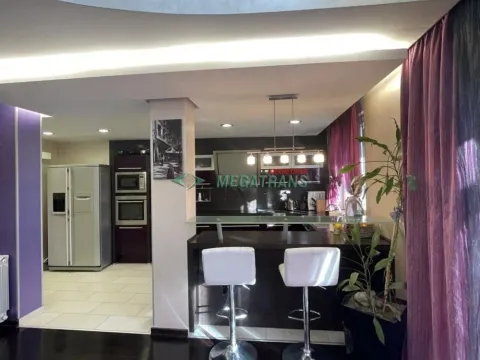 Izdavanje, stan, 310m², Grbavica, Novi Sad Sve Podlokacije - image 17