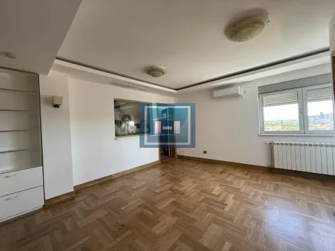 Prodaja, dvosoban stan, 99m², Vašarište, Jagodina - image 7