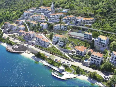 Prodaja, kuća, 235m², Kostanjica, Kotor - image 4