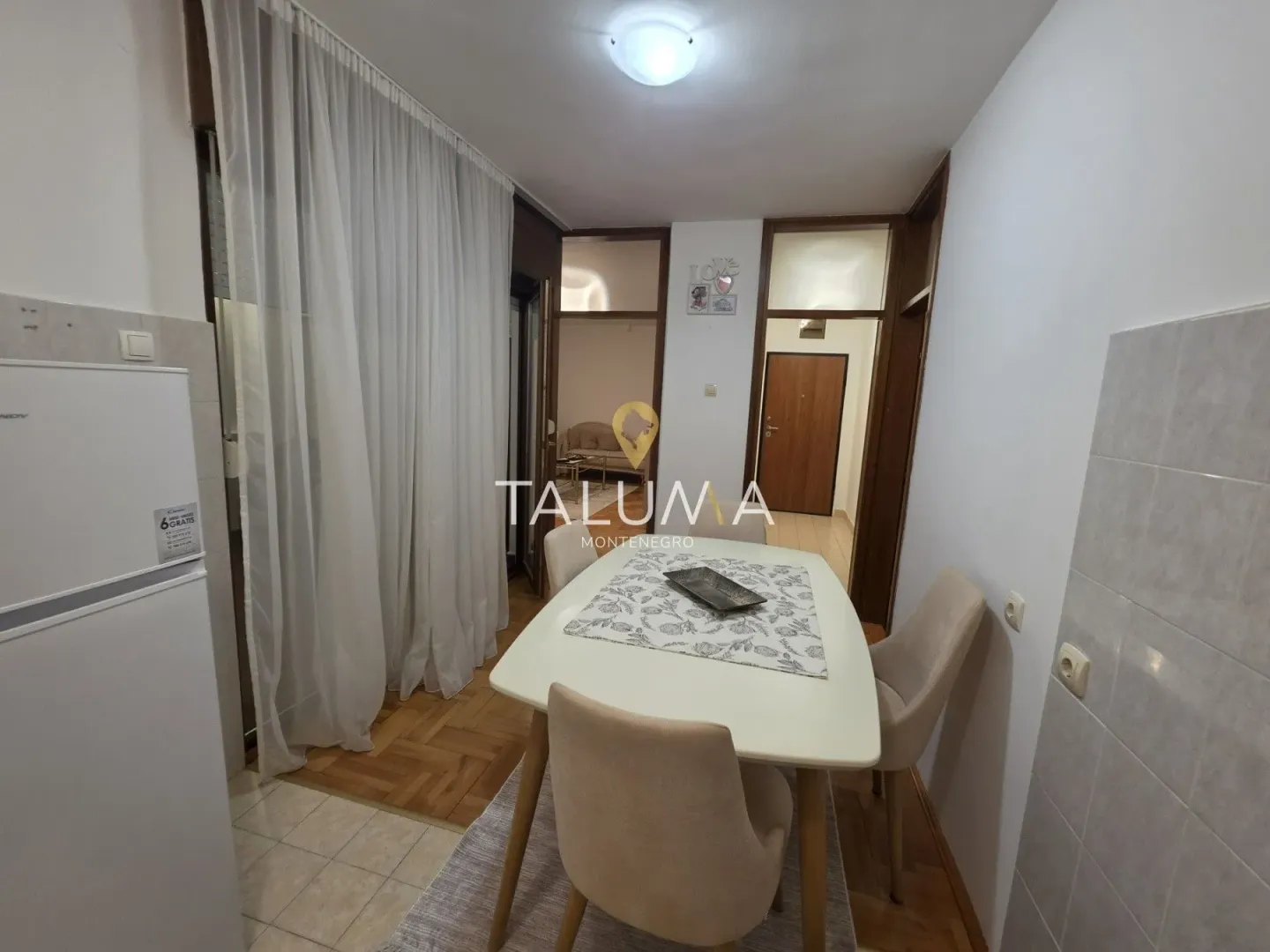Izdavanje, jednosoban stan, 60m², Blok 6, Podgorica