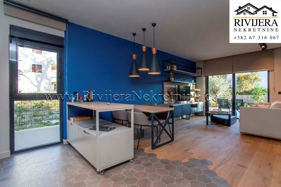 Prodaja, dvosoban stan, 65m², Donja Lastva, Tivat