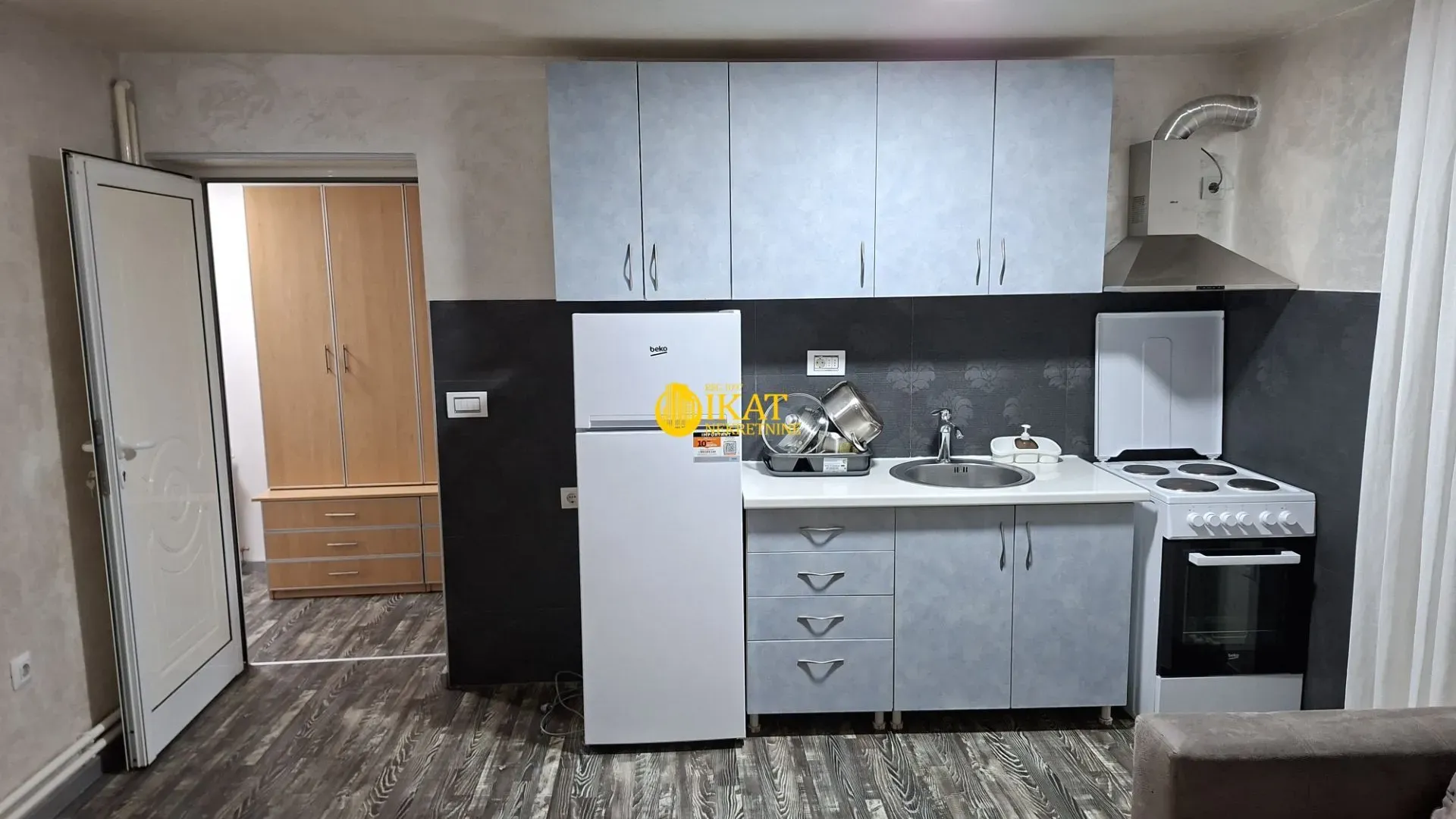 Rent, two bedroom apartment, 50m², Voždovac Sve Podlokacije, Beograd