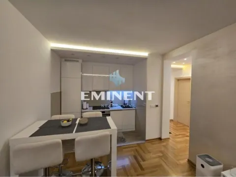 Rent, two bedroom apartment, 47m², Zemun Gornji Grad, Zemun Sve Podlokacije - image 4