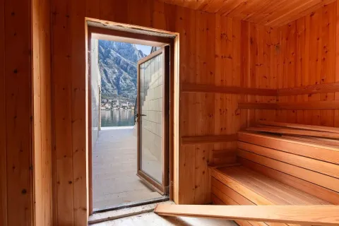 Prodaja, kuća, 500m², Prčanj, Kotor - image 55