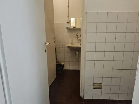 Rent, office space, 19m², Vračar Sve Podlokacije, Beograd - image 4