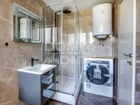 Sale, two bedroom apartment, 52m², Centar, Tivat - image 10