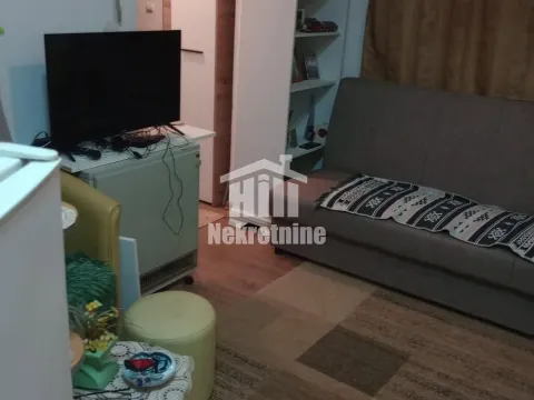 Prodaja, stan, 24m², Zemun Sve Podlokacije, Beograd - image 2