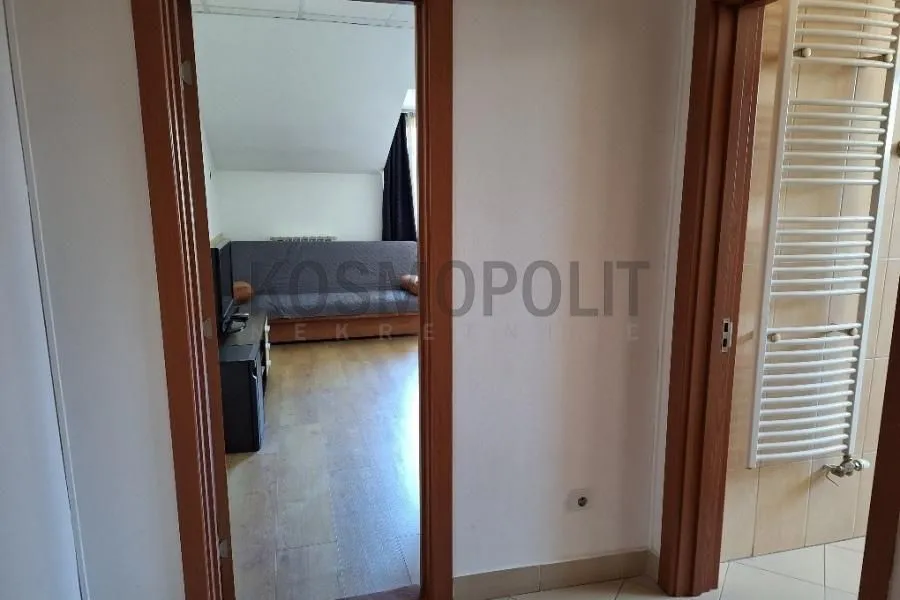 Prodaja, jednosoban stan, 33m², Autokomanda, Voždovac Sve Podlokacije