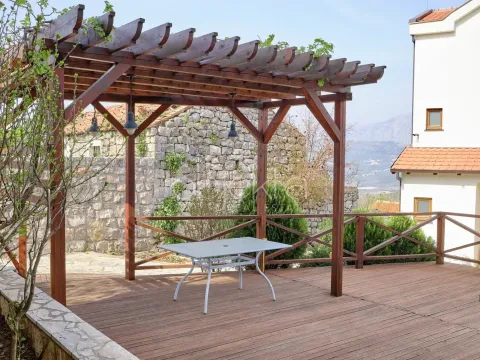 Prodaja, kuća, 180m², Kotor, Crna Gora - image 3