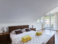 Izdavanje, dvosoban stan, 70m², Centar, Budva - image 13