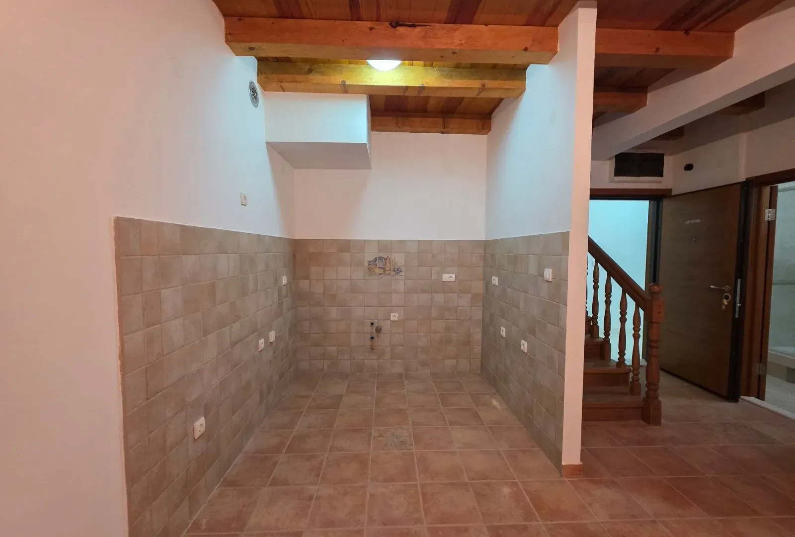 Sale, three bedroom apartment, 94m², Budva, Crna Gora