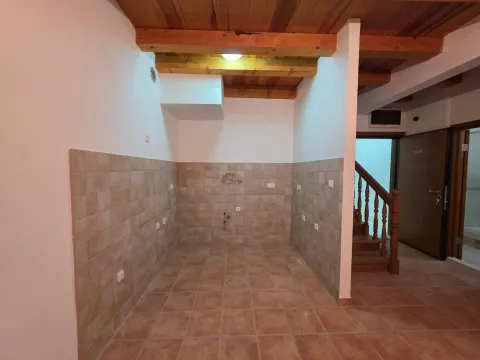 Sale, three bedroom apartment, 94m², Budva, Crna Gora - image 25