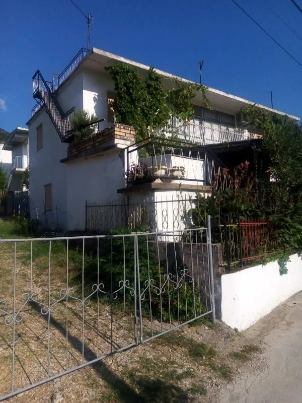 Prodaja, kuća, 160m², Sutomore, Bar