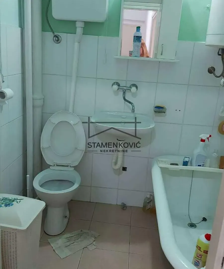 Prodaja, dvosoban stan, 66m², Liman 3, Novi Sad Sve Podlokacije