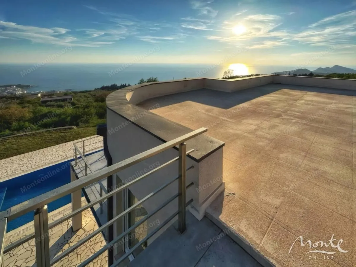 Prodaja, kuća, 240m², Dobre Vode, Bar
