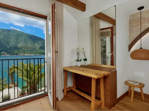 Sale, house, 420m², Dobrota, Kotor - image 35