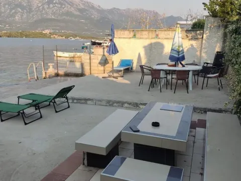 Prodaja, kuća, 387m², Đuraševići, Tivat - image 16