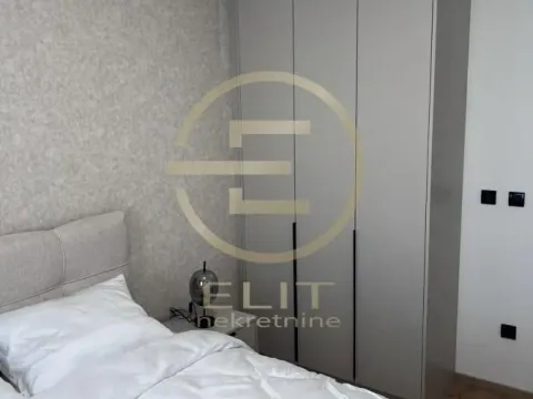 Prodaja, stan, 46m², Zlatibor, Srbija - image 7
