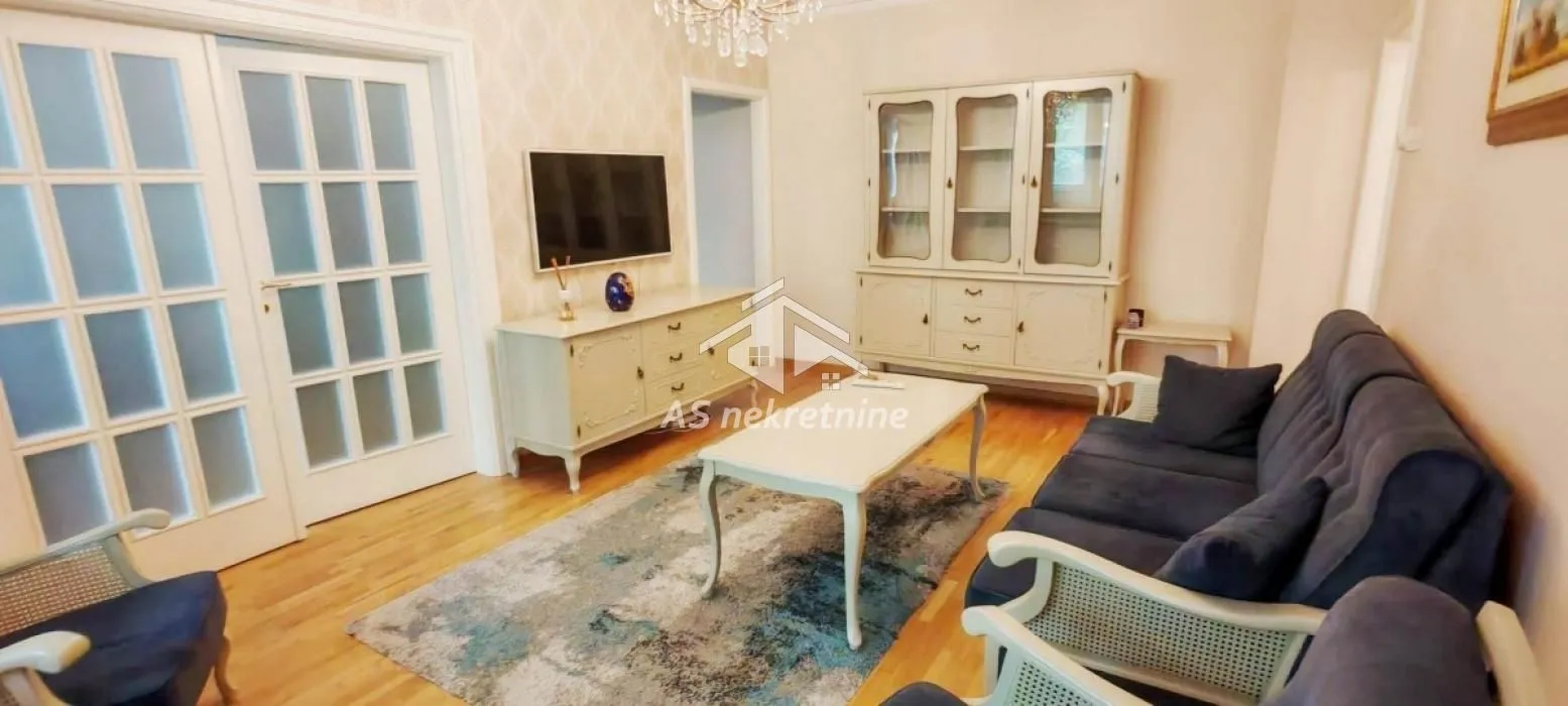 Sale, two bedroom apartment, 62m², Stari Grad, Beograd