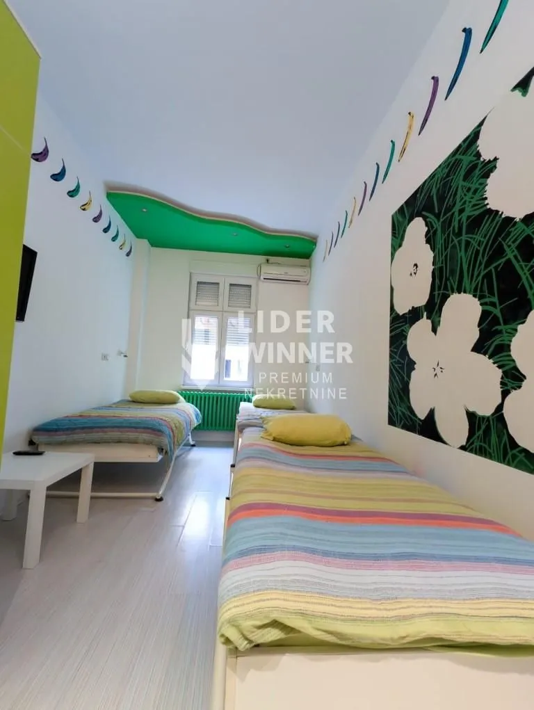 Sale, four bedroom apartment, 94m², Savski Venac, Beograd