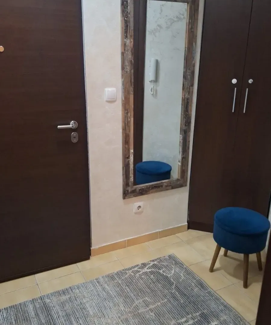 Rent, one bedroom apartment, 43m², Stari Aerodrom, Podgorica