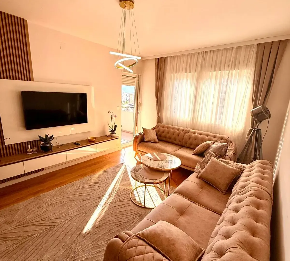 Rent, two bedroom apartment, 72m², Central Point, Podgorica
