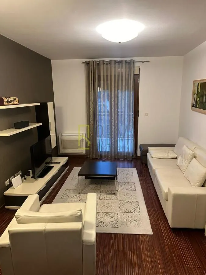 Prodaja, dvosoban stan, 77m², Gorica C, Podgorica