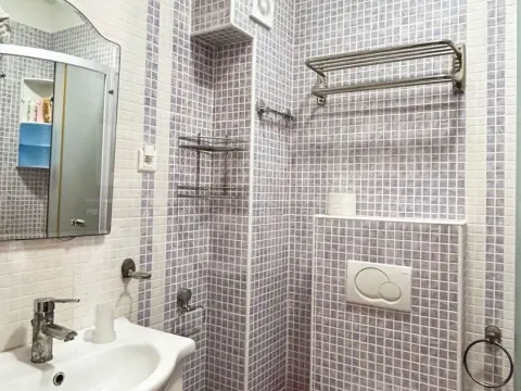 Izdavanje, dvosoban stan, 60m², Tivat, Crna Gora - image 10