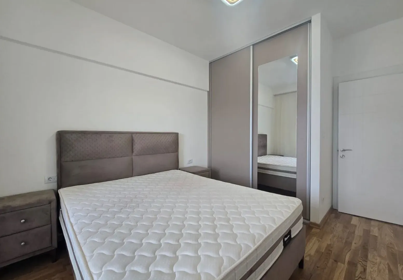 Izdavanje, jednosoban stan, 53m², Zagorič, Podgorica