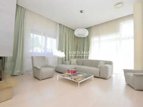 Prodaja, kuća, 285m², Njivice, Herceg Novi - image 5