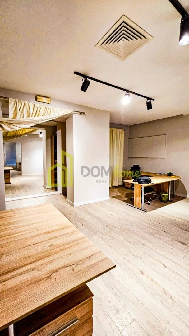 Rent, office space, 80m², Centar, Podgorica