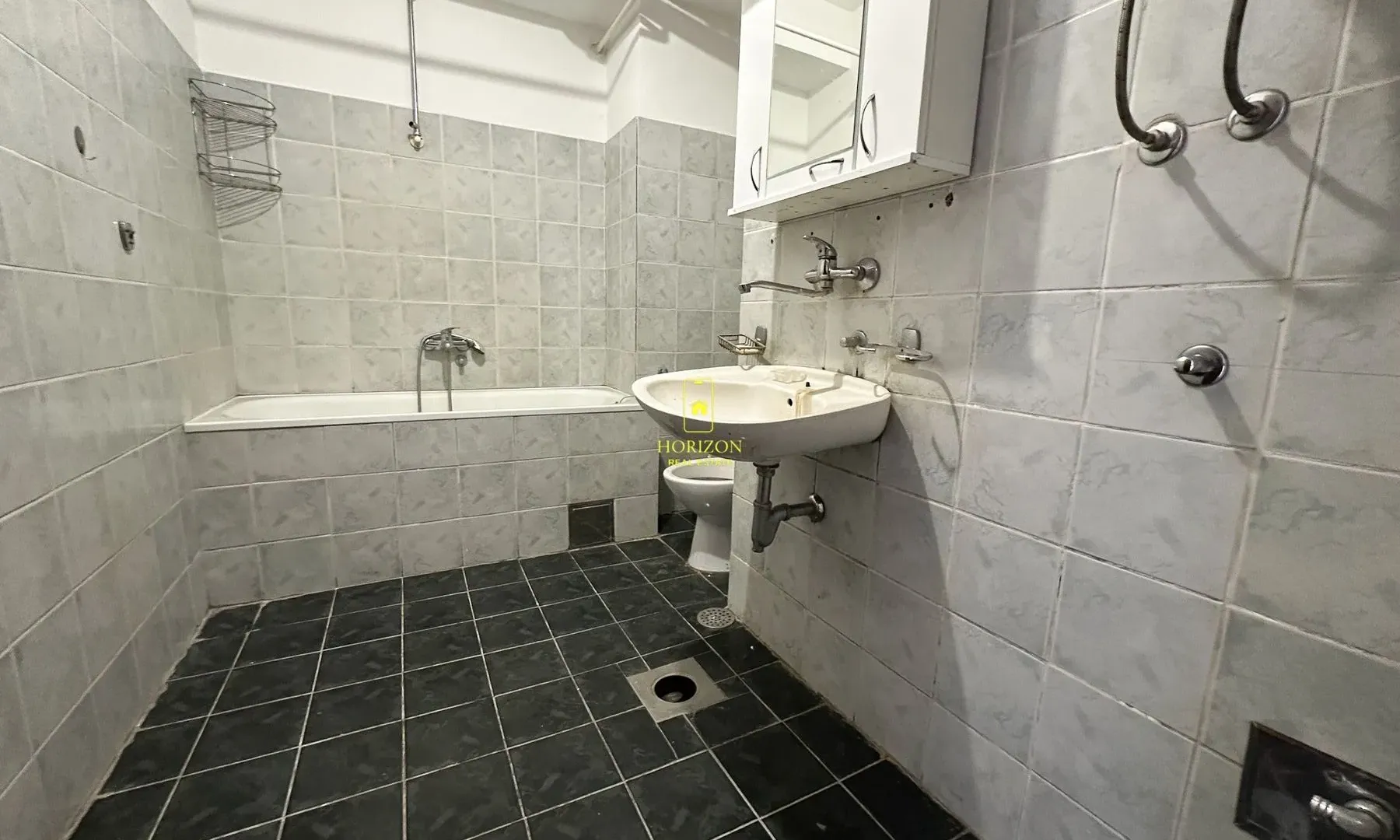Sale, office space, 120m², Blok 7, Podgorica